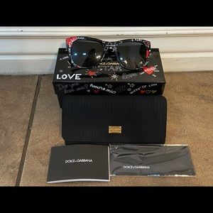 NEW Dolce & Gabbana 4EVER STAR Black Sunglasses